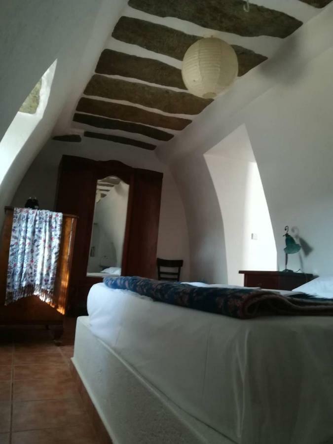 فيلا Avgoustis' Stone House Otziás المظهر الخارجي الصورة