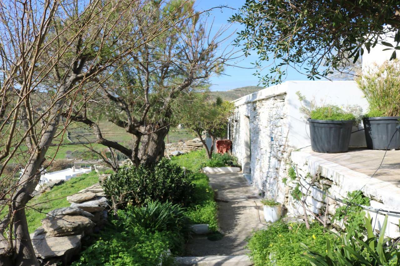 فيلا Avgoustis' Stone House Otziás المظهر الخارجي الصورة